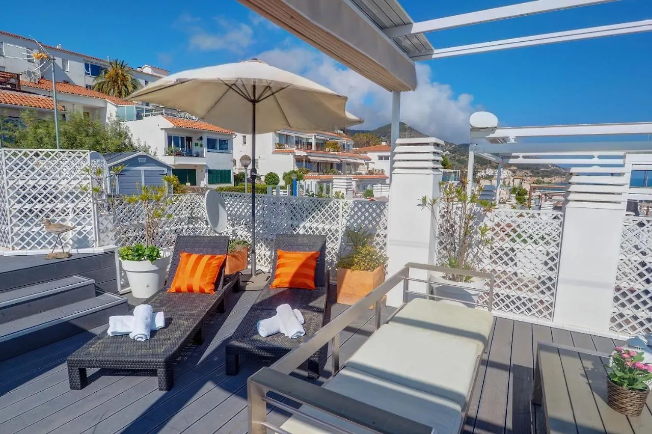 The Moonlight Seaview By Hello Homes Sitges
