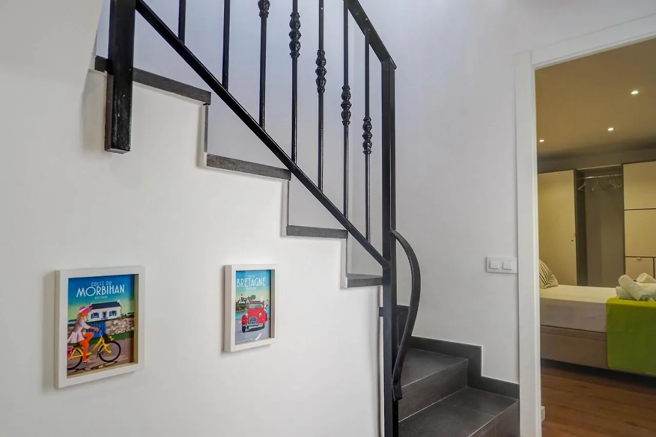The Moonlight Seaview By Hello Homes Sitges 0*,  Spain